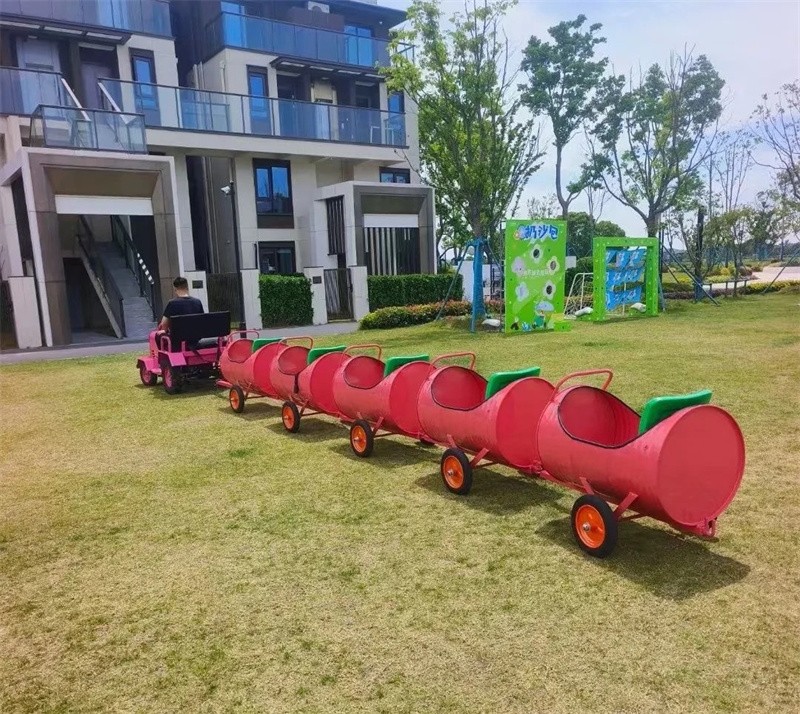 油桶小火车